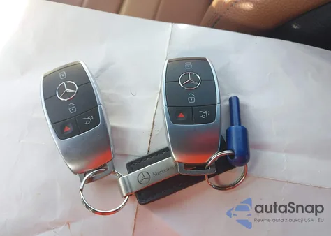 2020 Mercedes-Benz C 300 4Matic из США, поврежденный, VIN WDDWJ8EB3LF960968